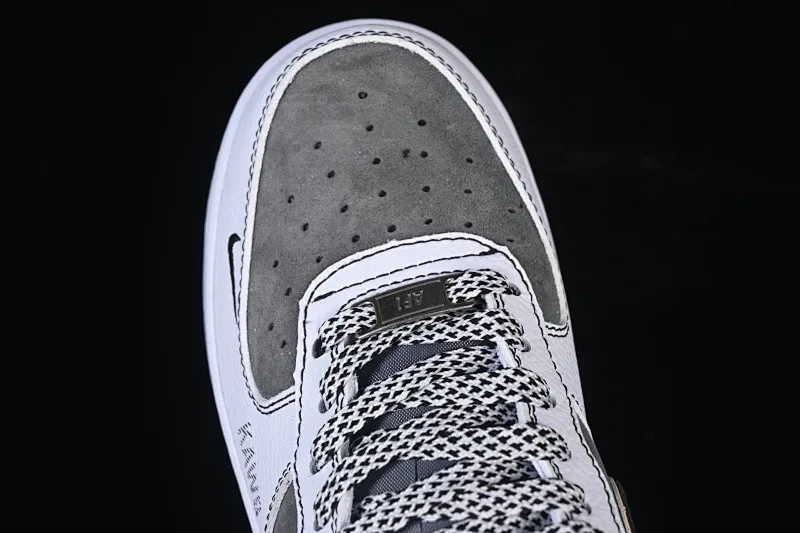All categories Nk Air Force 1 Air Force series Nk Air Force 1 Low Air Force low top Nike Air Force 1'07 Low Supreme co-branded white gray yellow edge hook Air Force 1 low top casual sneakers XZ6188-259